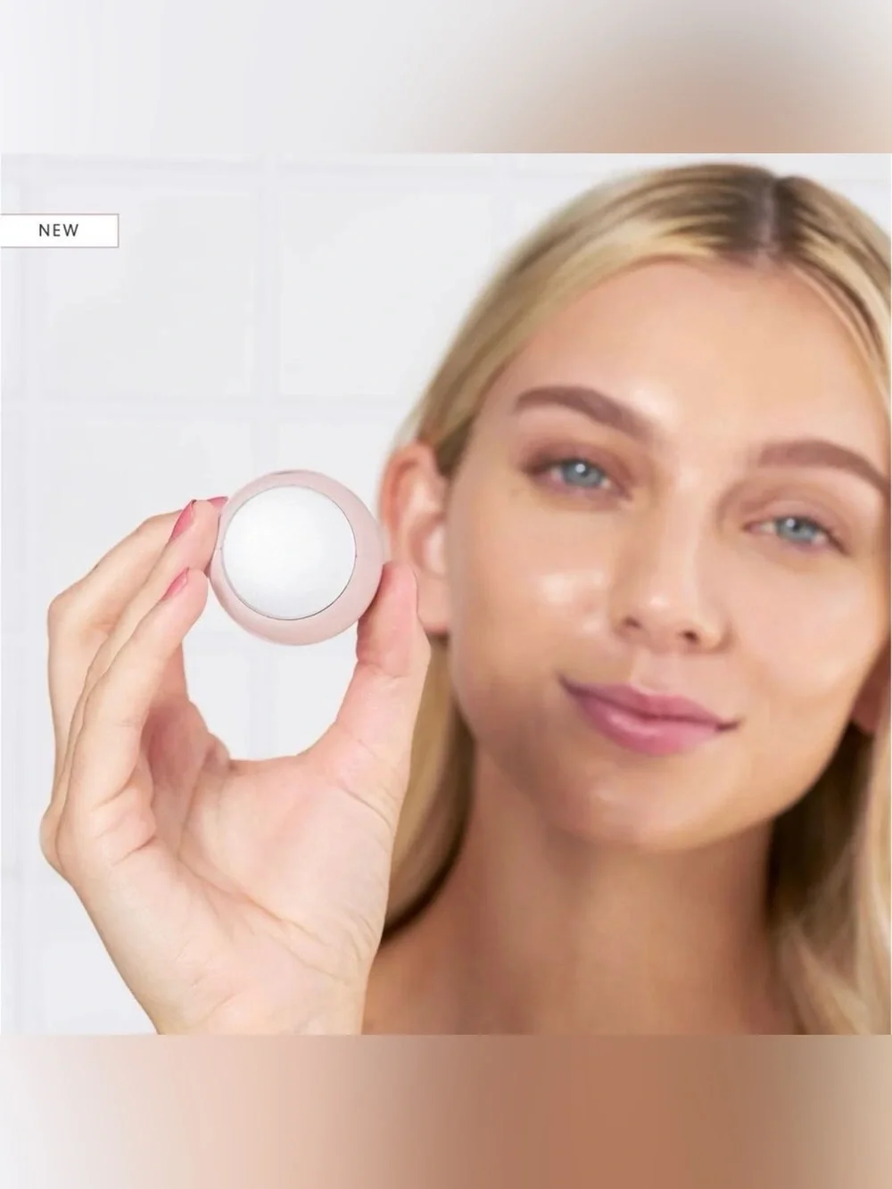 🌸 Skin Inc Cryo-Ice Sake Roller